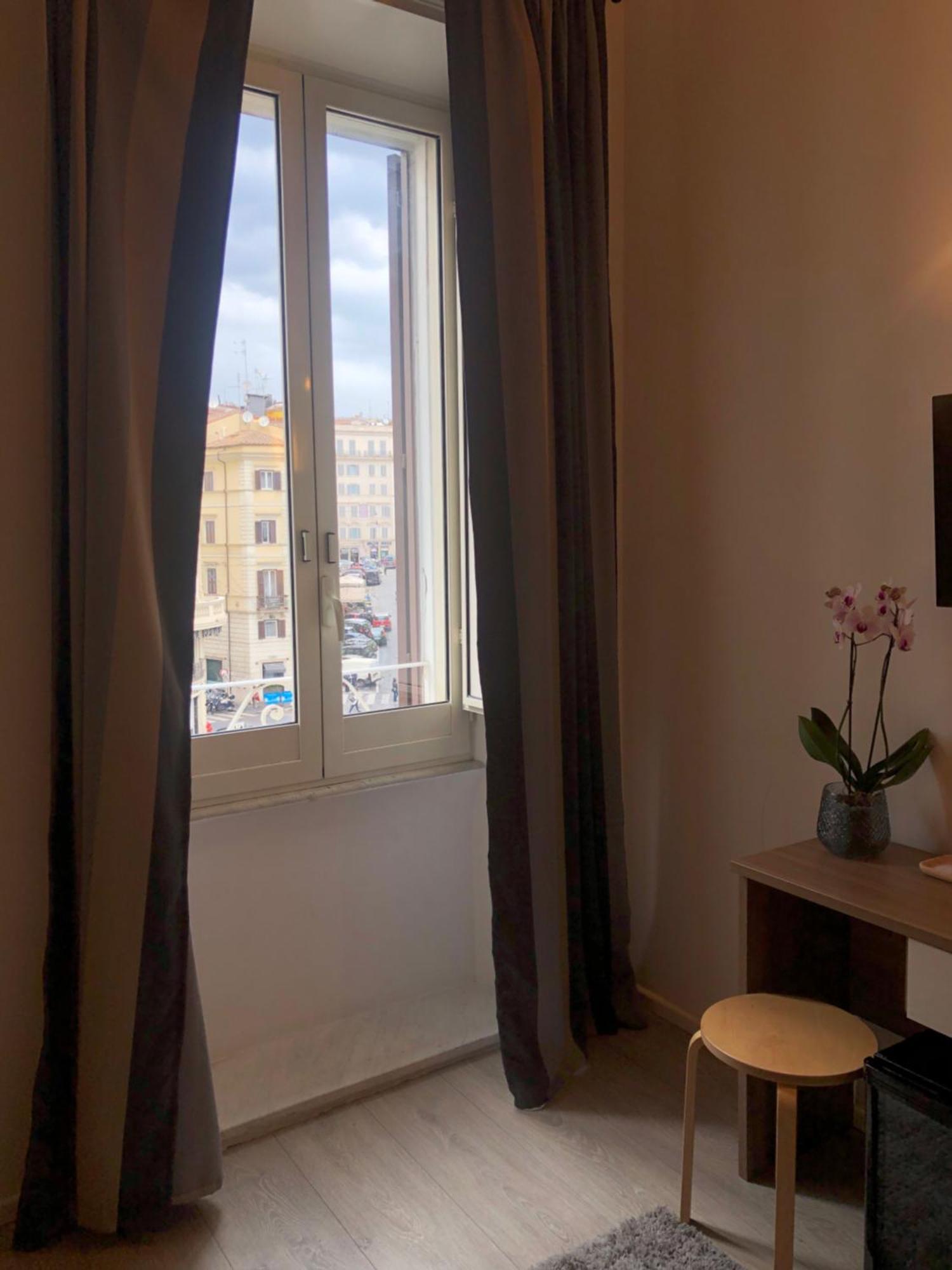 Giuturna Boutique Hotel Rome Bagian luar foto